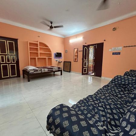 Eagle Nest Residency Hotel Kottakuppam Exterior photo